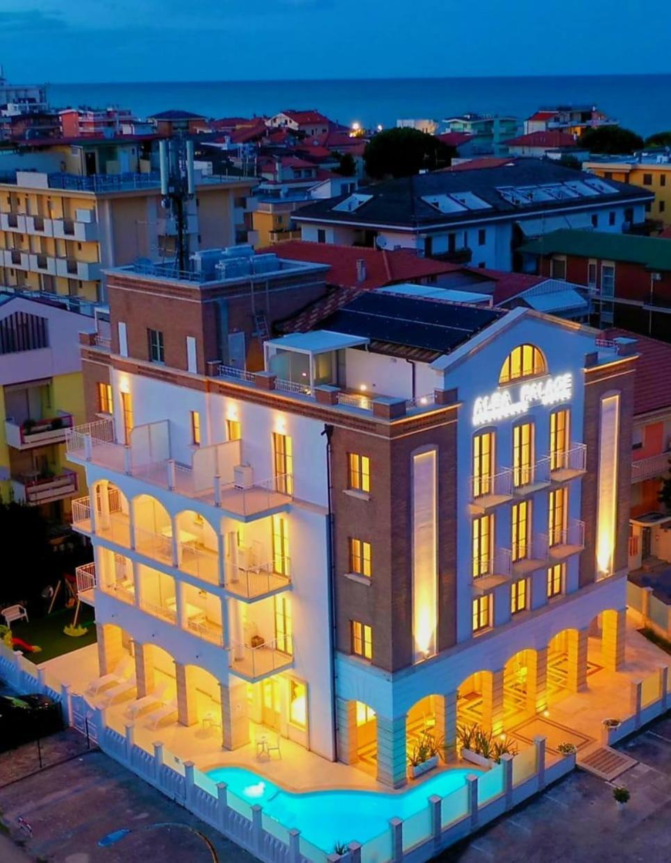 Residence Hotel Alba Palace Alba Adriatica Εξωτερικό φωτογραφία